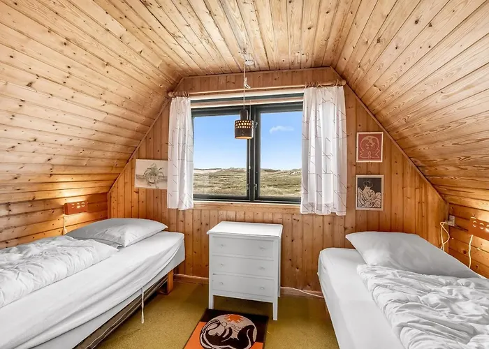 Fausta - 150m From The Sea By Interhome *
